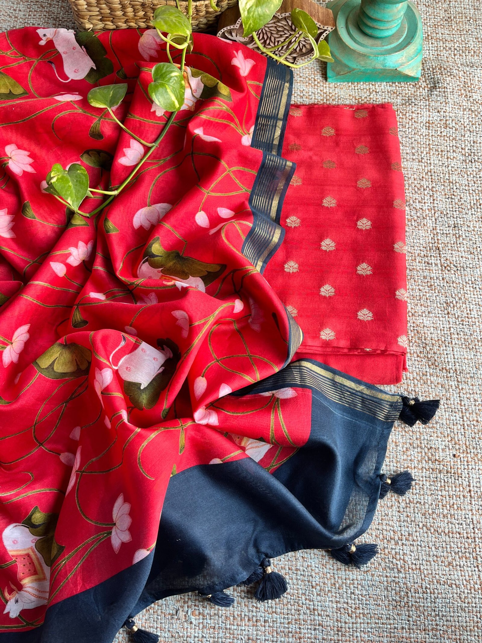 Manjul | منجول | मंजुल : Pure Chanderi Silk Salwar by Ikhtirah - Image 7