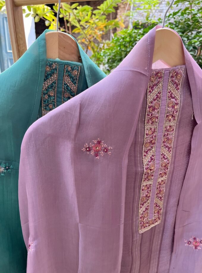 Khwaab | خواب | ख्वाब (Green)