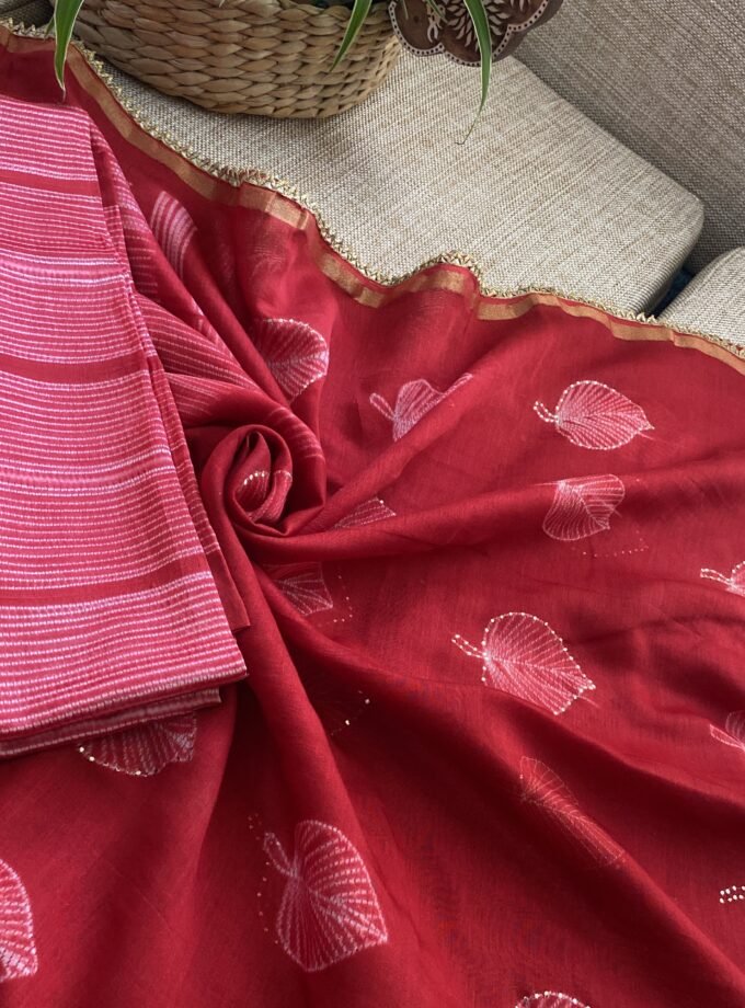 Nakshatra | حرفي | नक्षत्र : Mukaish worked Shibori on Maheshwari Silk Salwars
