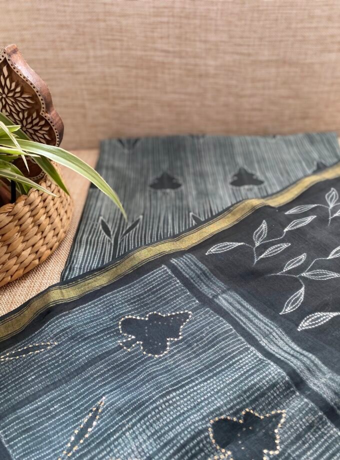 Nakshatra | حرفي | नक्षत्र : Mukaish worked Shibori on Maheshwari Silk Salwars