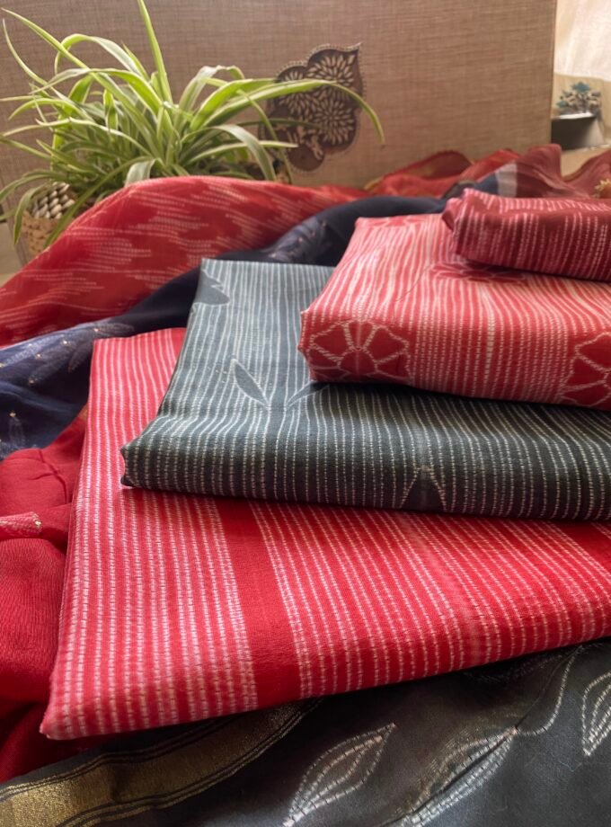 Nakshatra | حرفي | नक्षत्र : Mukaish worked Shibori on Maheshwari Silk Salwars