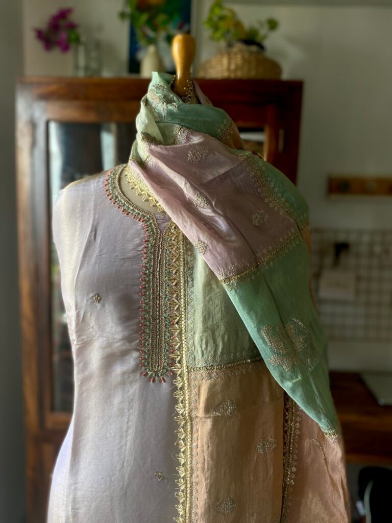 Utsav | وليمة | उत्सव : Shimmery Tissue Salwar by Ikhtirah
