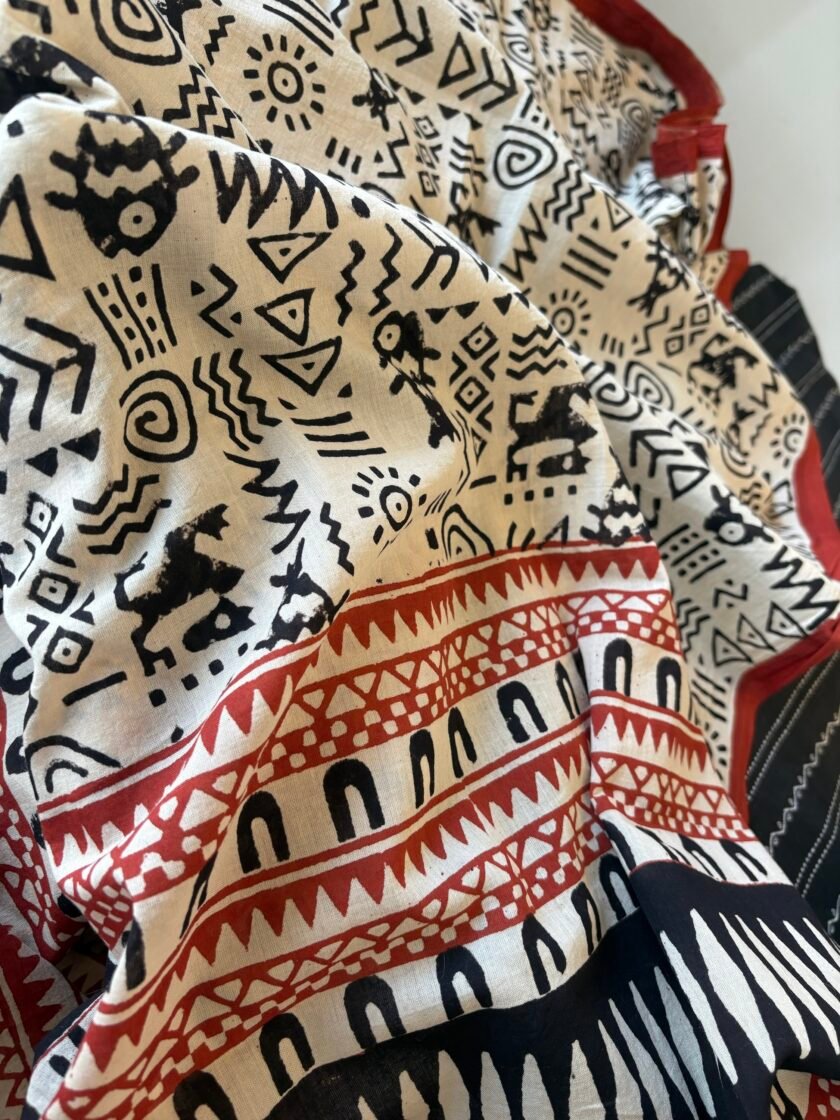 Kalaa : Handblock Cotton Mul Duppatta - Woven Pure Cotton  Kurta Fabric by Ikhtirah - Image 4
