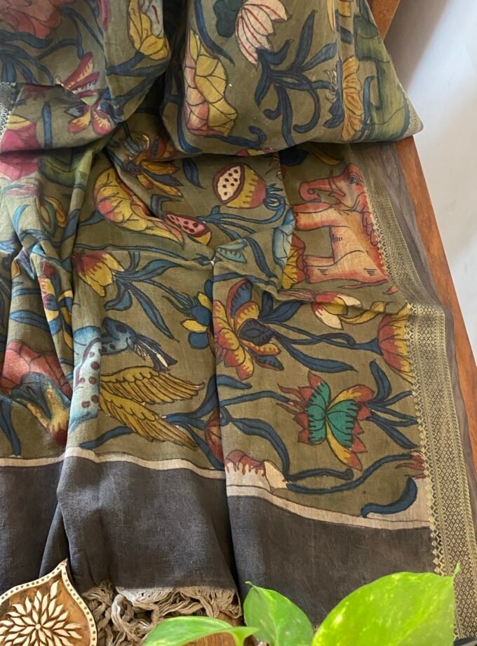 Kalaa : Authentic Handcrafted Pen Kalamkari Dupatta paired with Bareek Bandhej Kurta Fabric by Ikhtirah