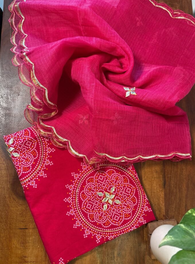 Hand gota worked bandhni printed kurta and Kota dupatta by Ikhtirah (Pink)