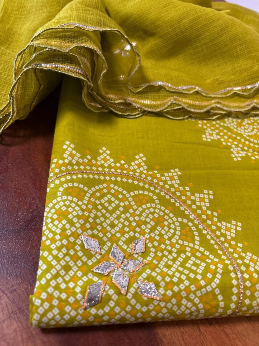 Hand gota worked bandhni printed kurta and Kota dupatta by Ikhtirah (Green) - Image 3