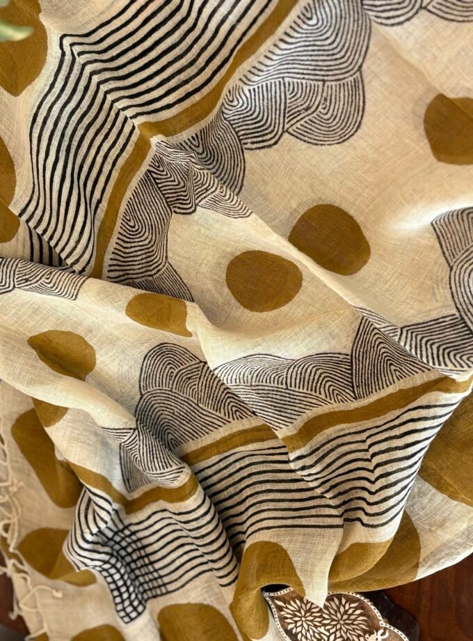 Kalaa : Natural Dye HandBlock Pure Cotton - Pure Linen Kurta Dupatta by Ikhtirah