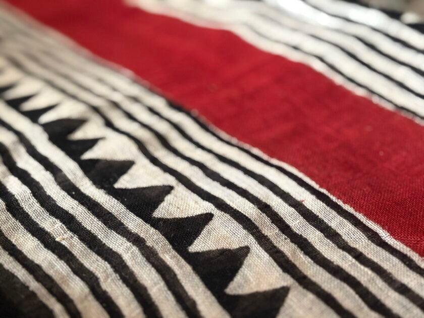 Kalaa :  Natural Dye HandBlock Pure Cotton - Pure Linen Kurta Dupatta by Ikhtirah - Image 2