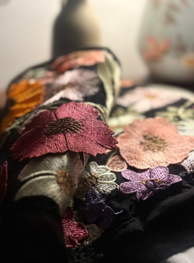 Linen by Linen Salwars with embroidered 3D flowers by Ikhtirah