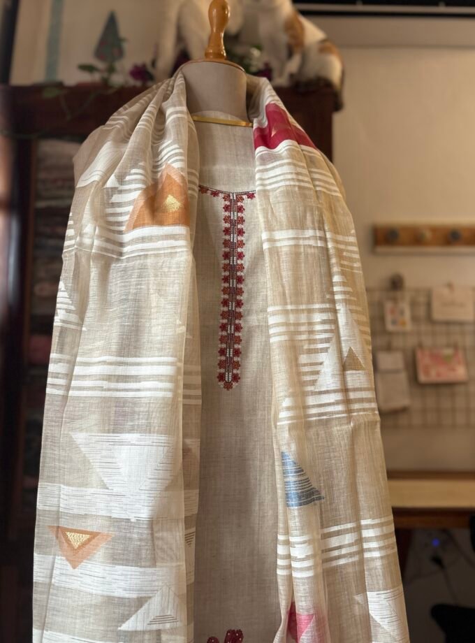 Embroidered Chanderi Cotton Jaamdani Salwar Set by Ikhtirah