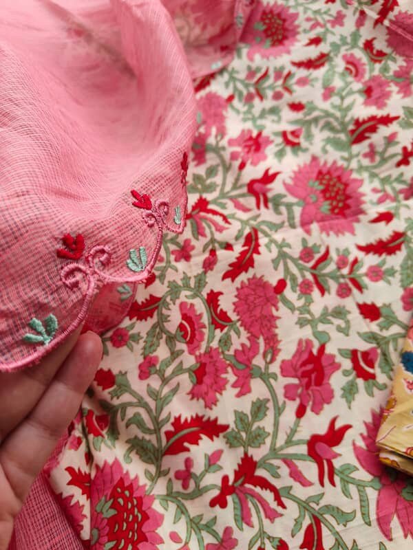 Pure Cotton Kurta fabric paired with Embroidered and scalloped Kota dupatta Set by Ikhtirah - Image 3