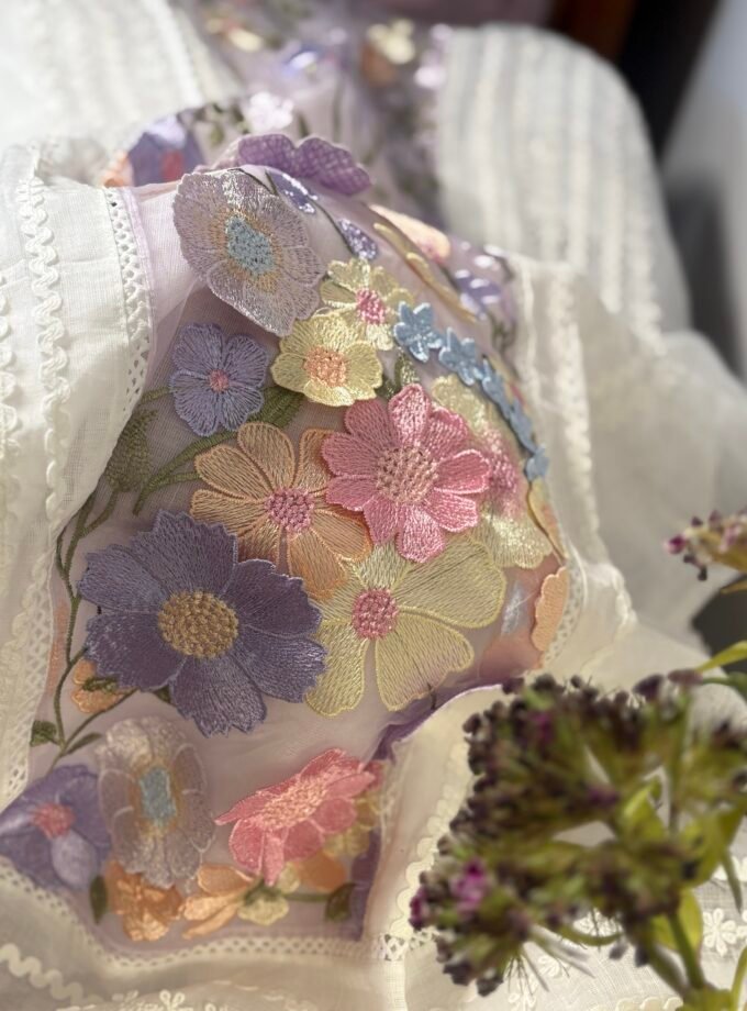 Linen by Linen Salwars with embroidered 3D flowers by Ikhtirah