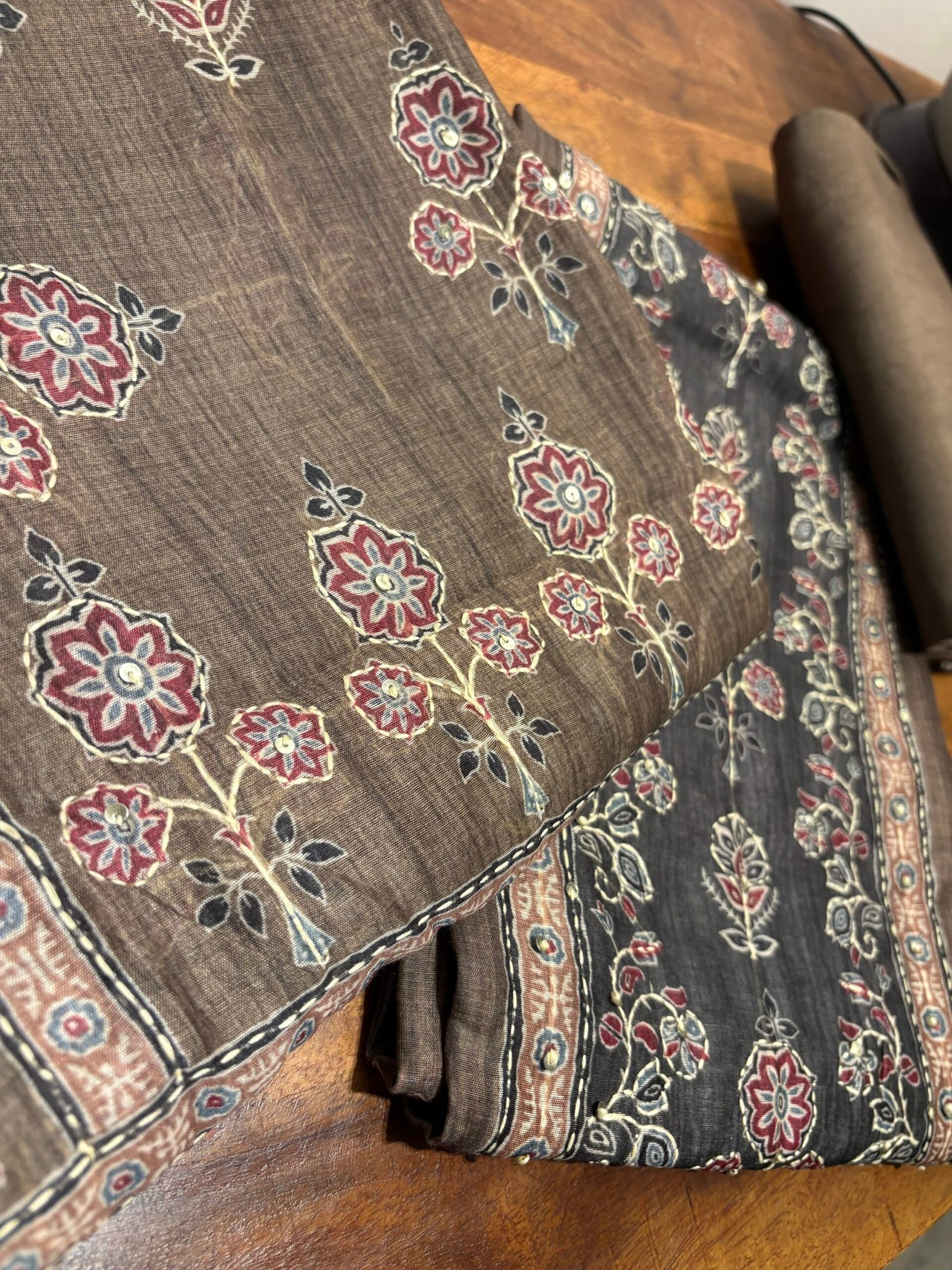 Hand Kantha on Chanderi Cotton Salwars by Ikhtirah - Image 2