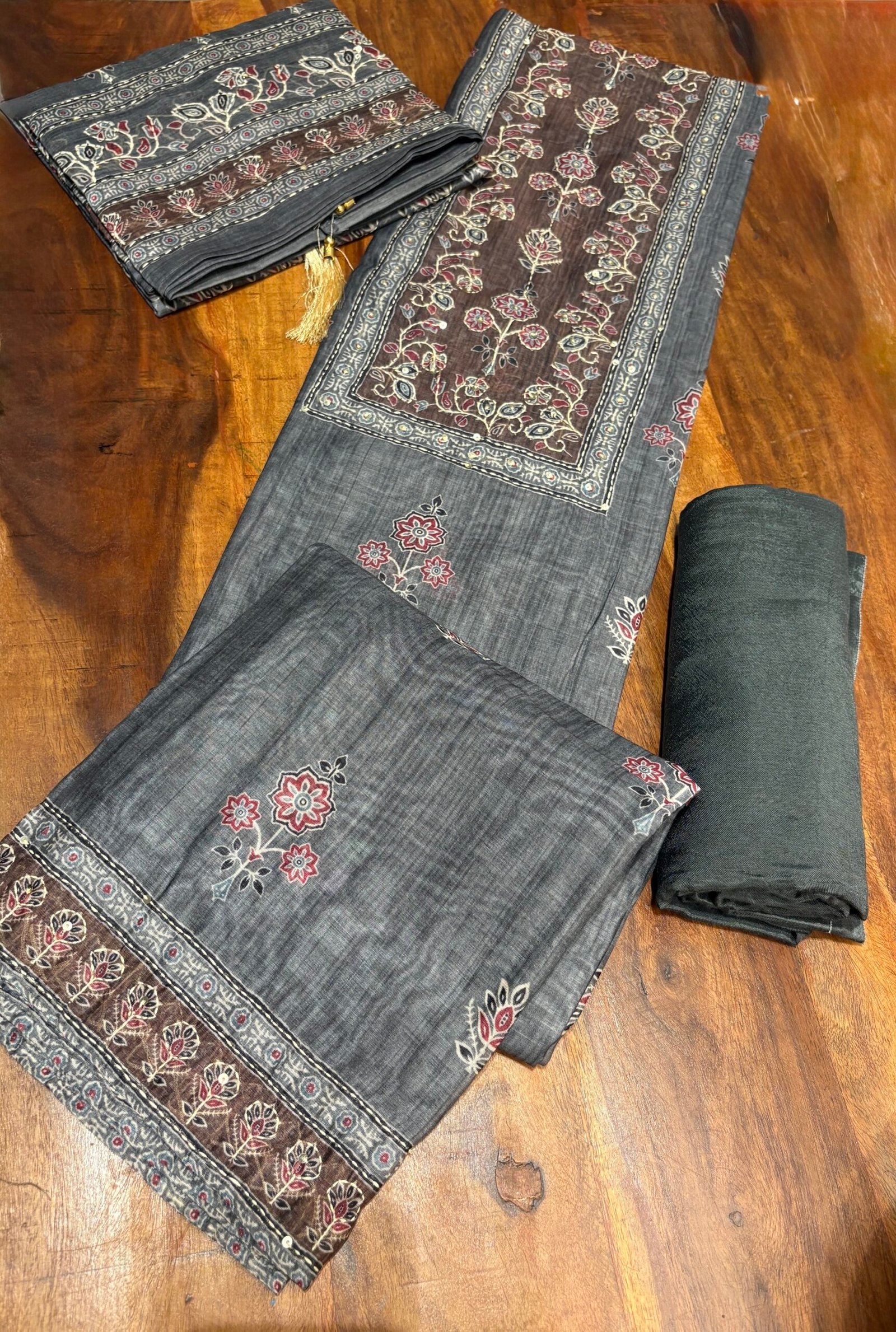 Hand Kantha on Chanderi Cotton Salwars by Ikhtirah - Image 4