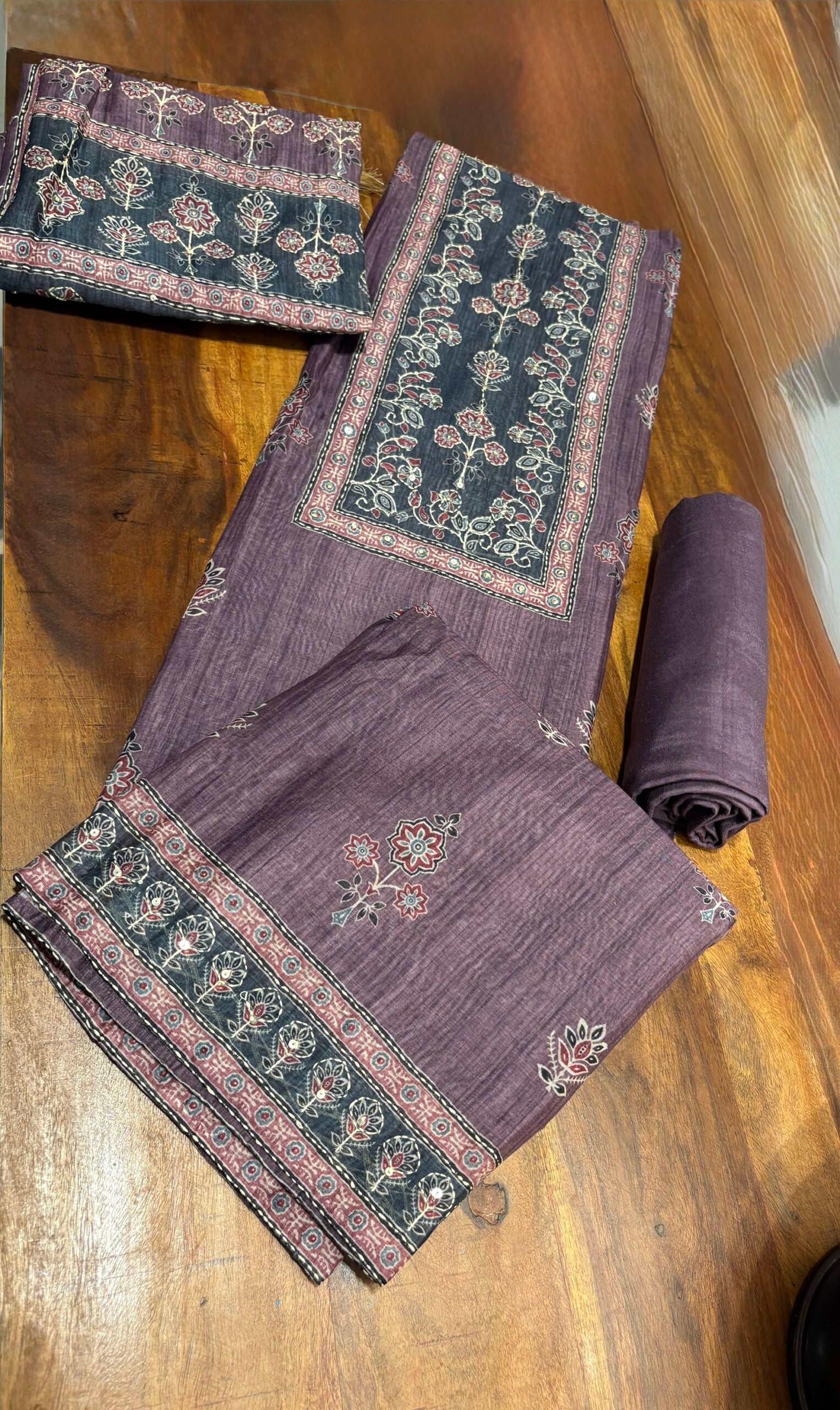 Hand Kantha on Chanderi Cotton Salwars by Ikhtirah