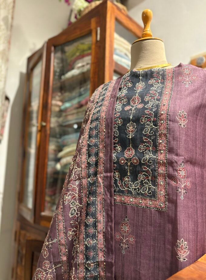 Hand Kantha on Chanderi Cotton Salwars by Ikhtirah