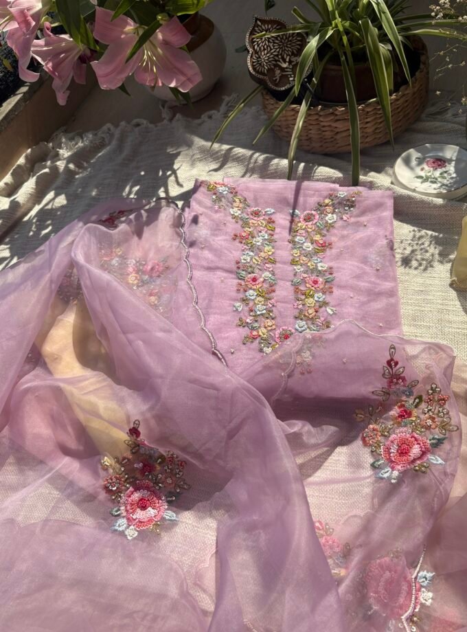 Hand Embroidered 3D Floral Organza by Organza Salwars by Ikhtirah (lavender)