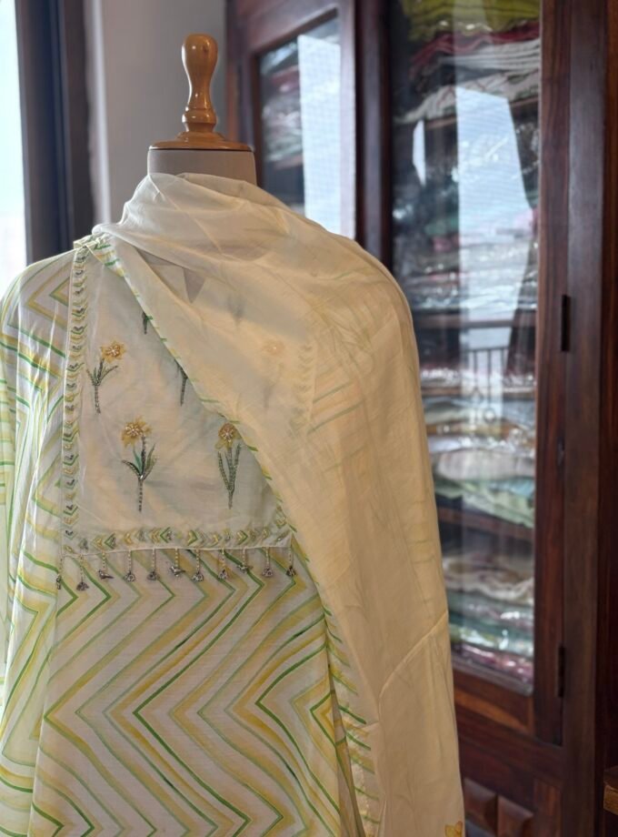 Breezy Muslin With hand highlighted Salwar by Ikhtirah