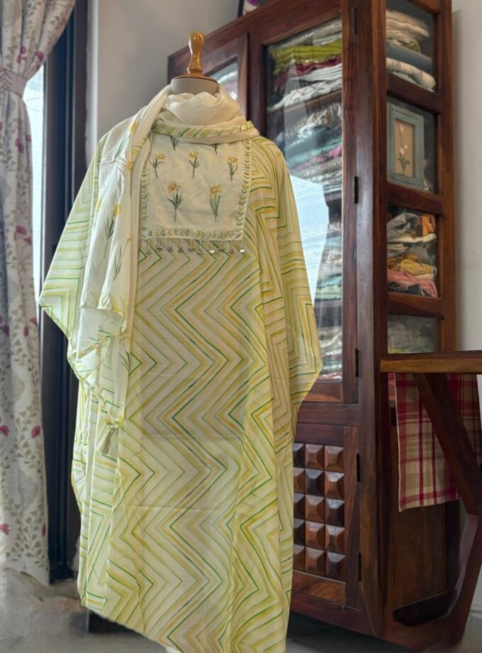 Breezy Muslin With hand highlighted Salwar by Ikhtirah