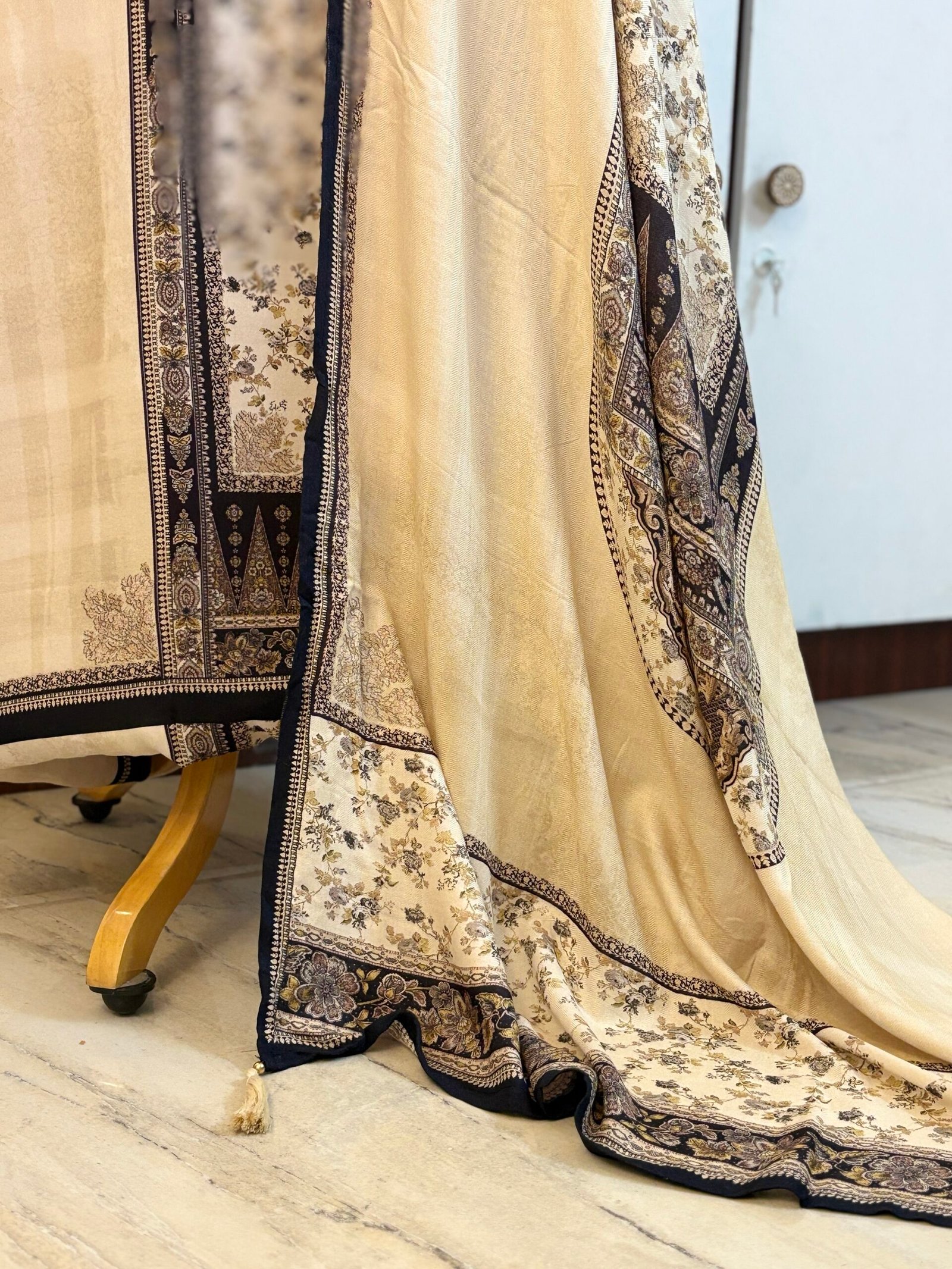 Unstitched Lace Embroidered Digitally printed Viscose Fine Pashmina Salwar by Ikhtirah (Ivory) - Image 3