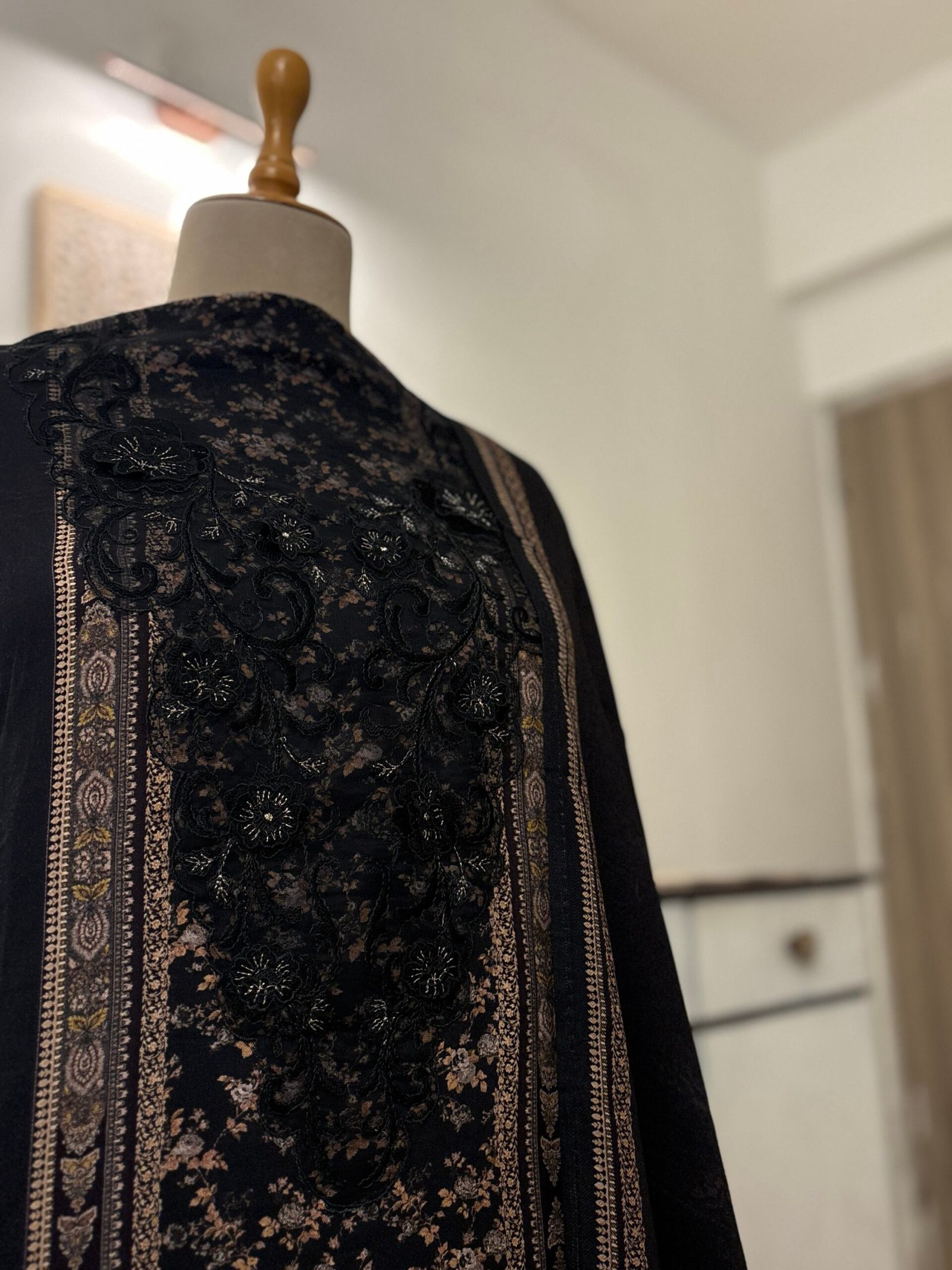 Unstitched Lace Embroidered Digitally printed Viscose Fine Pashmina Salwar by Ikhtirah (Black) - Image 5