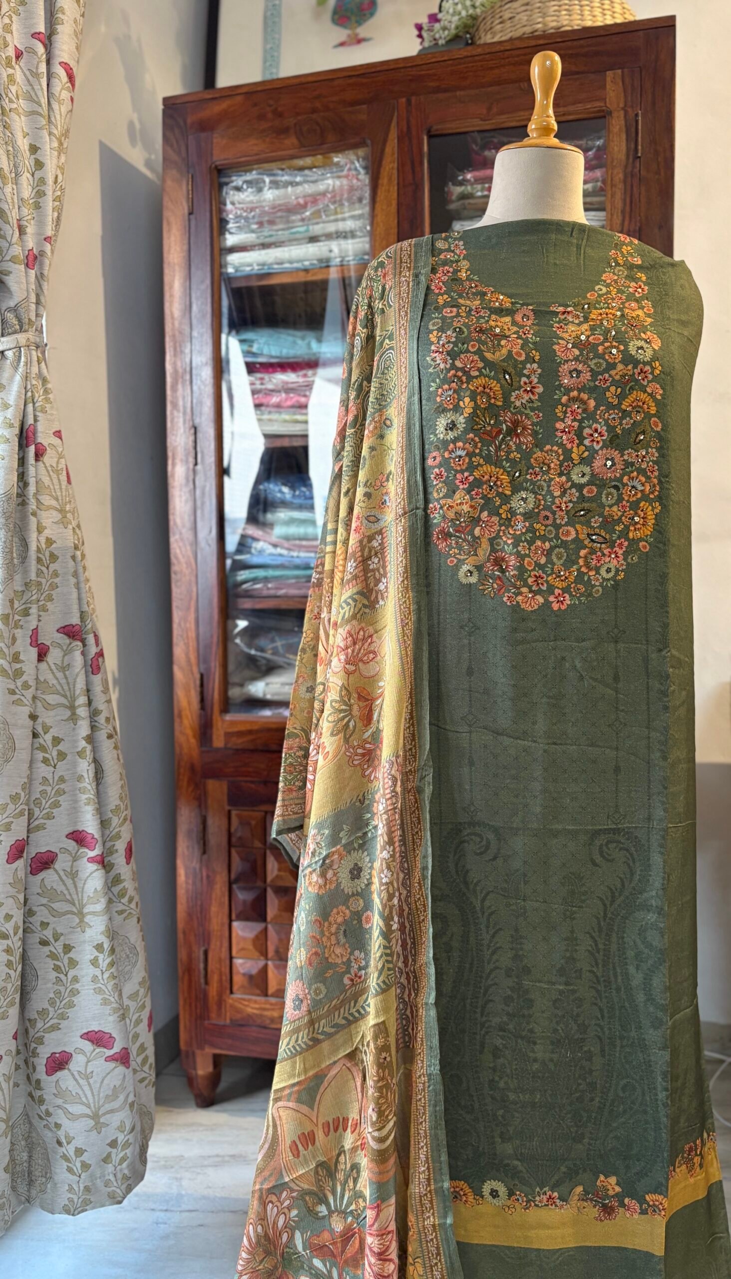 Unstitched Hand Highlighted and Digitally printed Visvose Pashmina Salwar with Chinnon Duppatta by Ikhtirah (Moss Green) - Image 5