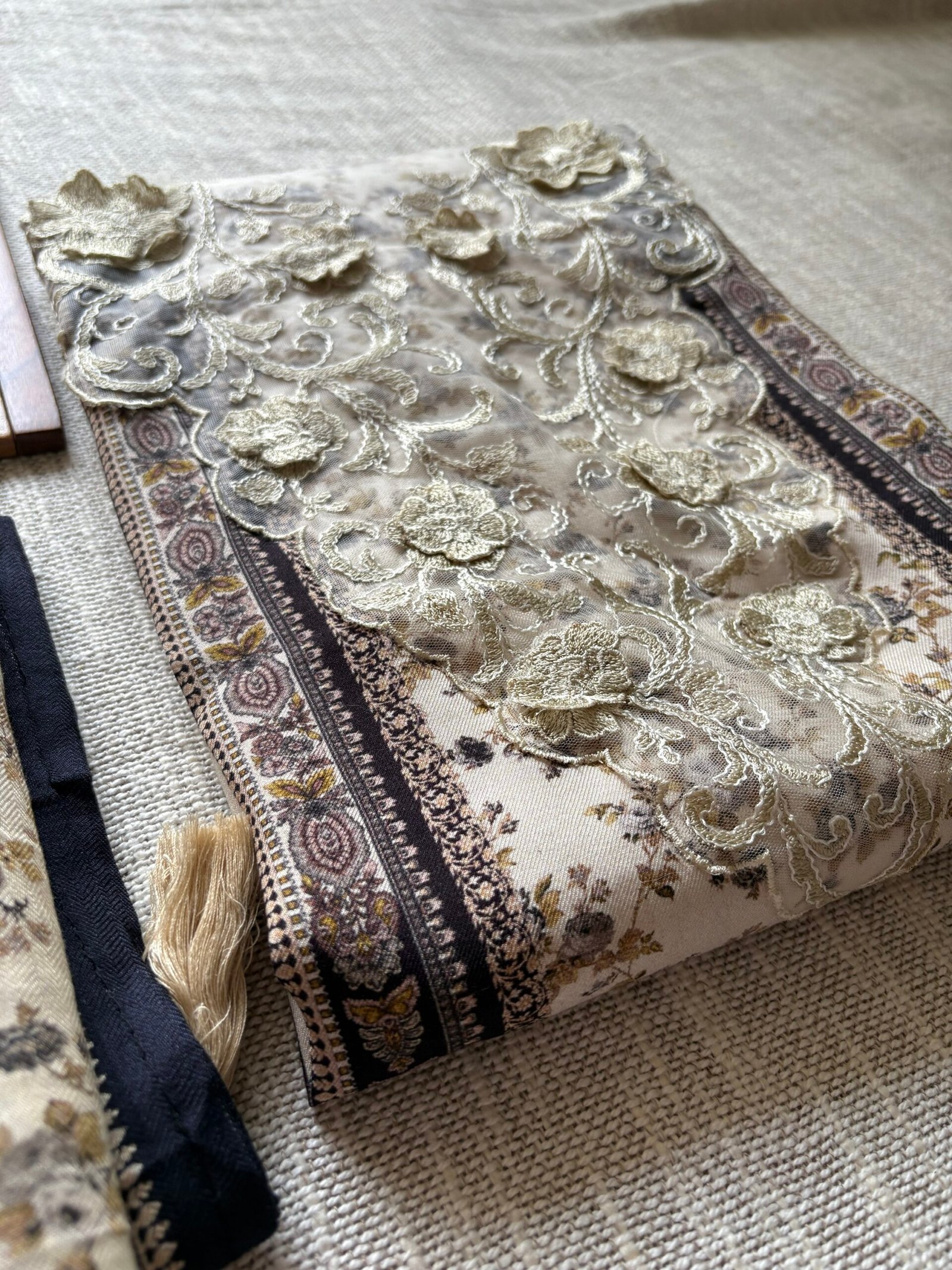 Unstitched Lace Embroidered Digitally printed Viscose Fine Pashmina Salwar by Ikhtirah (Ivory) - Image 6