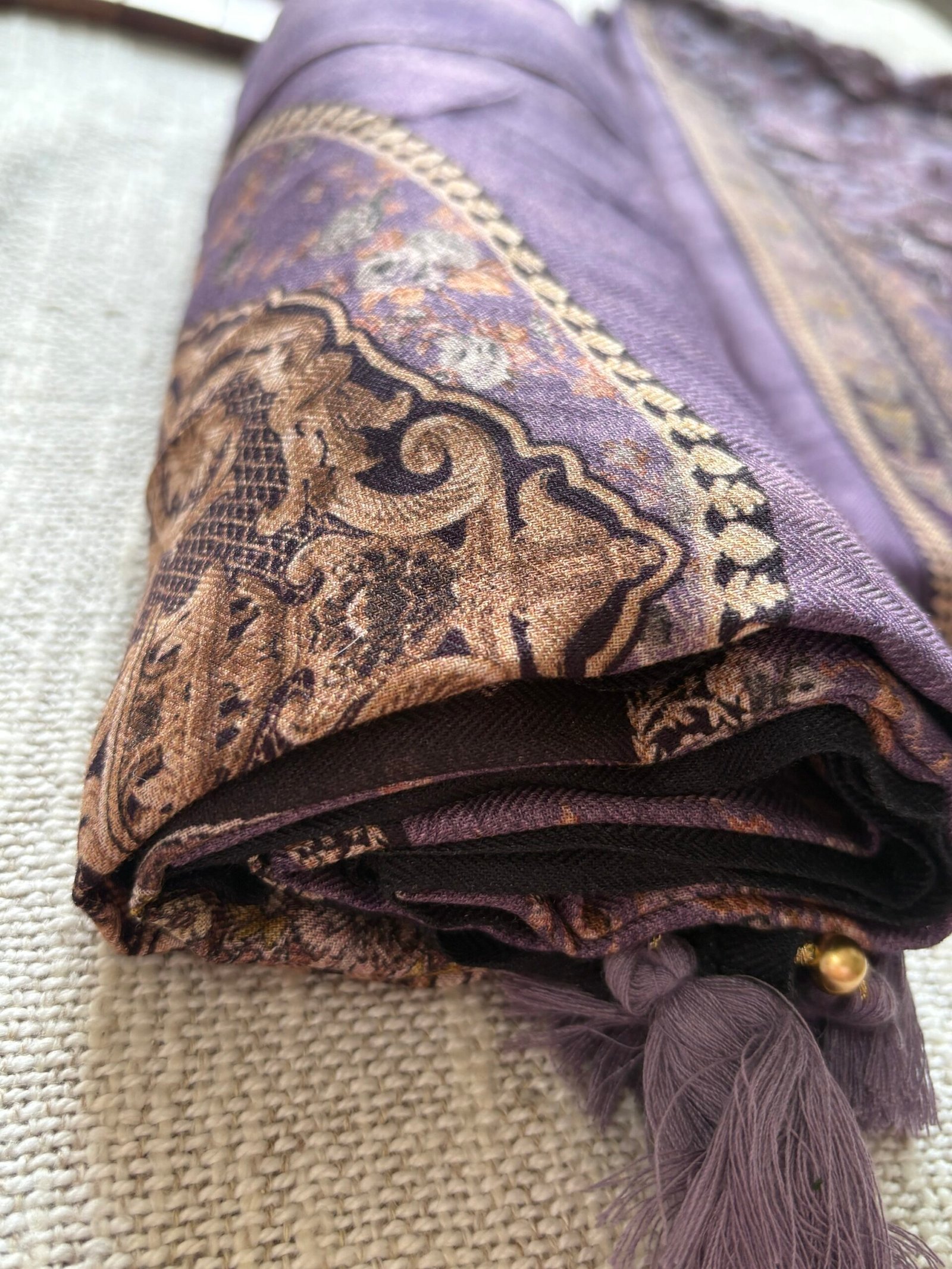 Unstitched Lace Embroidered Digitally printed Viscose Fine Pashmina Salwar by Ikhtirah (Lavender) - Image 8