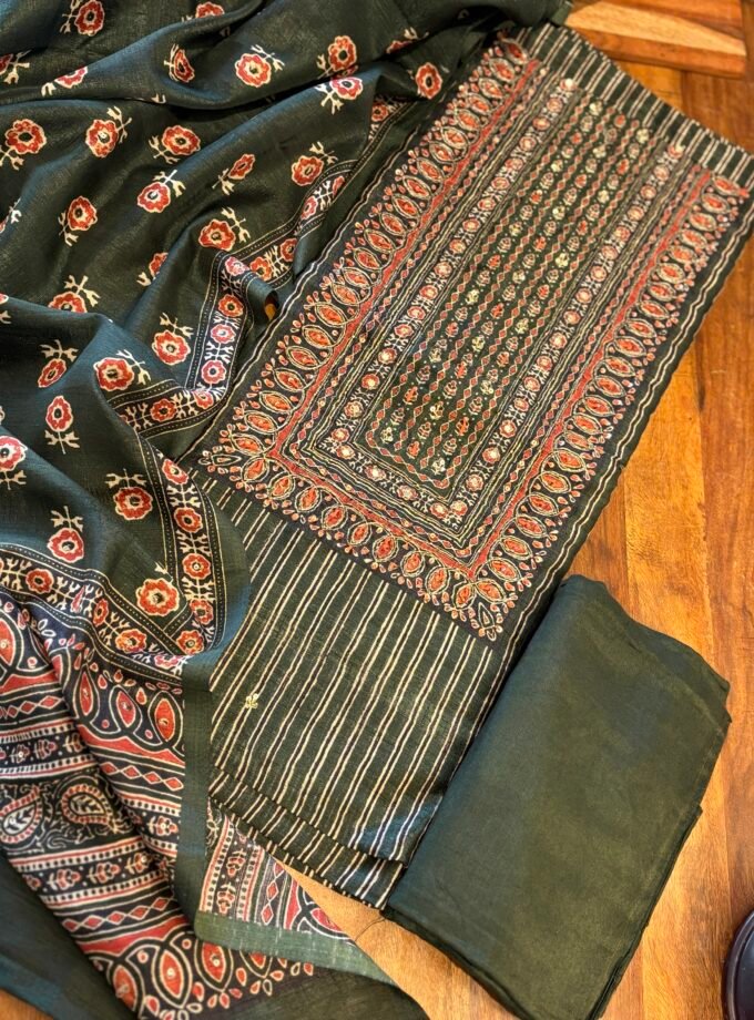 Handworked Tusser Silk Salwars by Ikhtirah (Green)