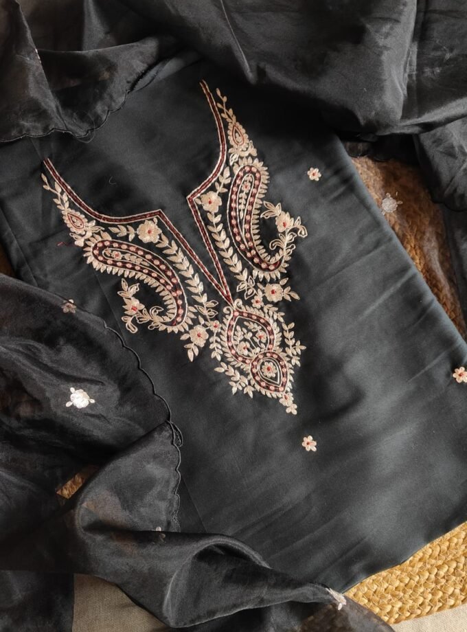 Embroidered Manual Pittan worked Muslin Silk Salwars by Ikhtirah