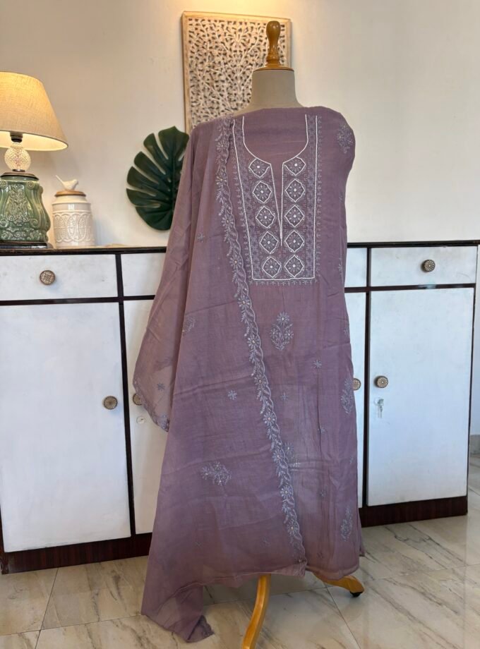Mul Chanderi Hand-highlighted Salwars by Ikhtirah (Lavender/Purple)