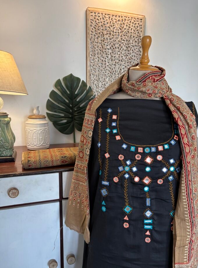 Hand Embroidered with real mirrors and Handblocked Cotton Salwars by Ikhtirah