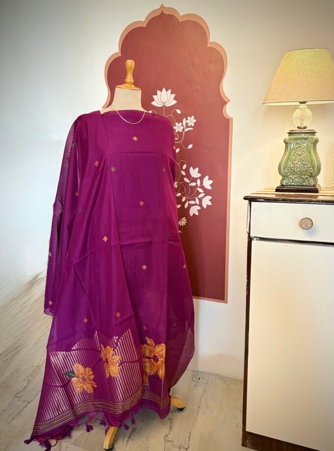 Woven Jamdaani Chanderi Floral Salwars by Ikhtirah
