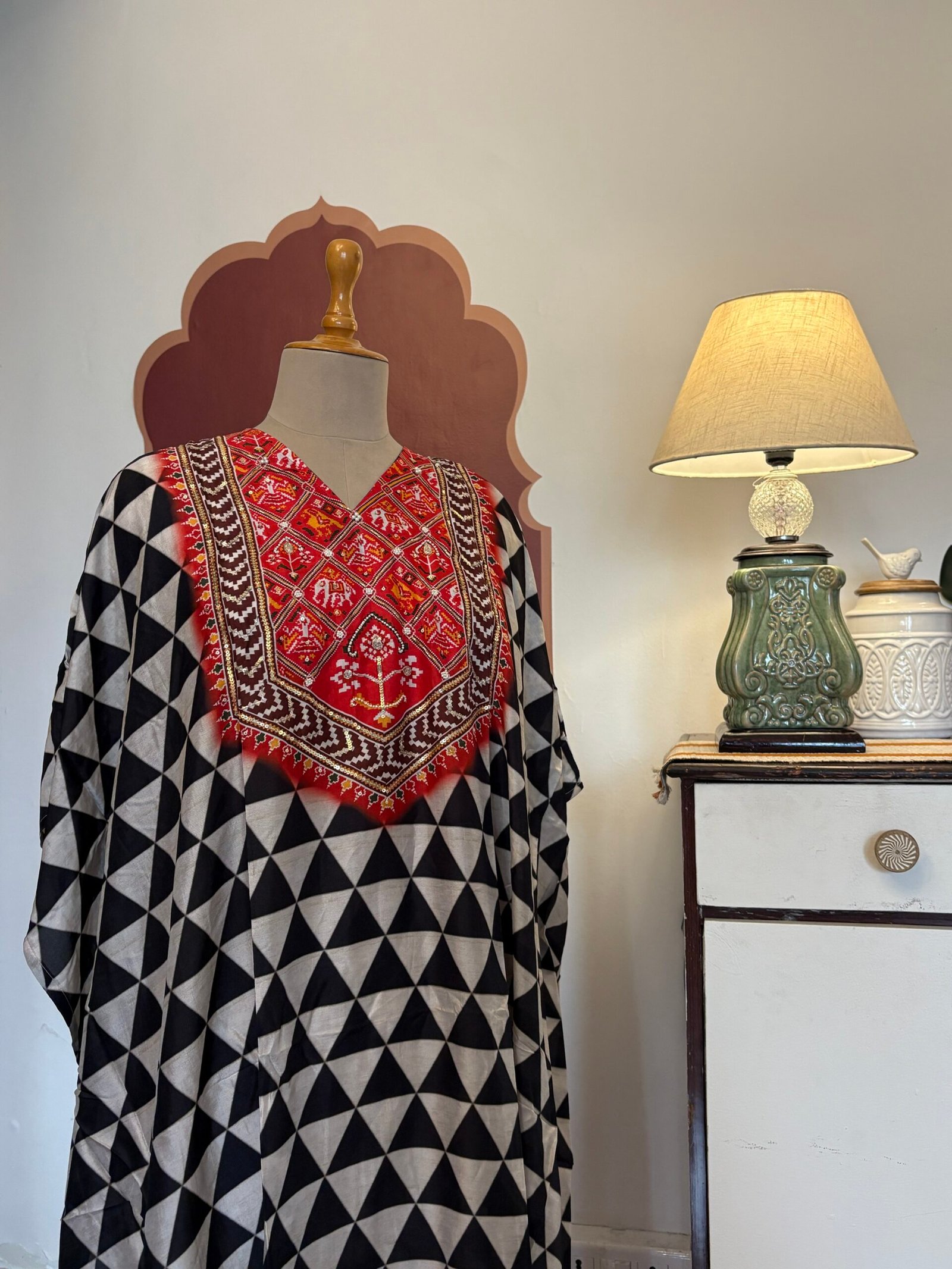 Patola Printed Hand Highlighted Muslin Salwar Ikhtirah - Image 5