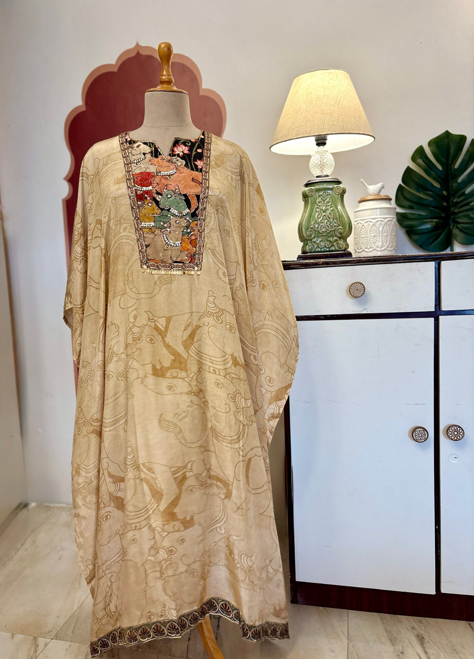 Pichwai Hand Highlighted Muslin Silk Salwar Ikhtirah - Image 4