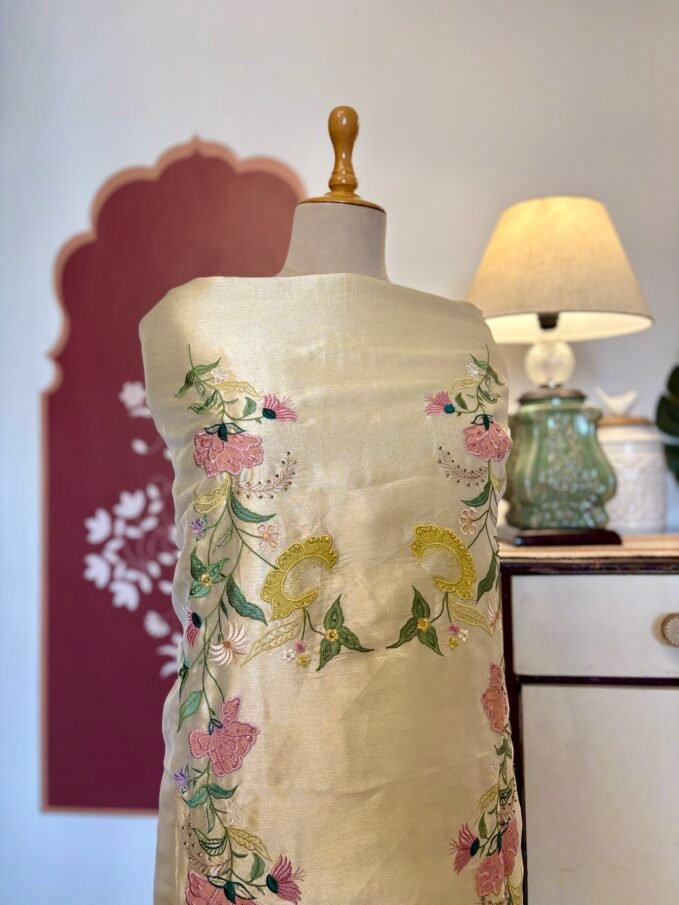 Embroidered Giraffe Silk with Hand Highlights and Organza Dupatta Ikhtirah