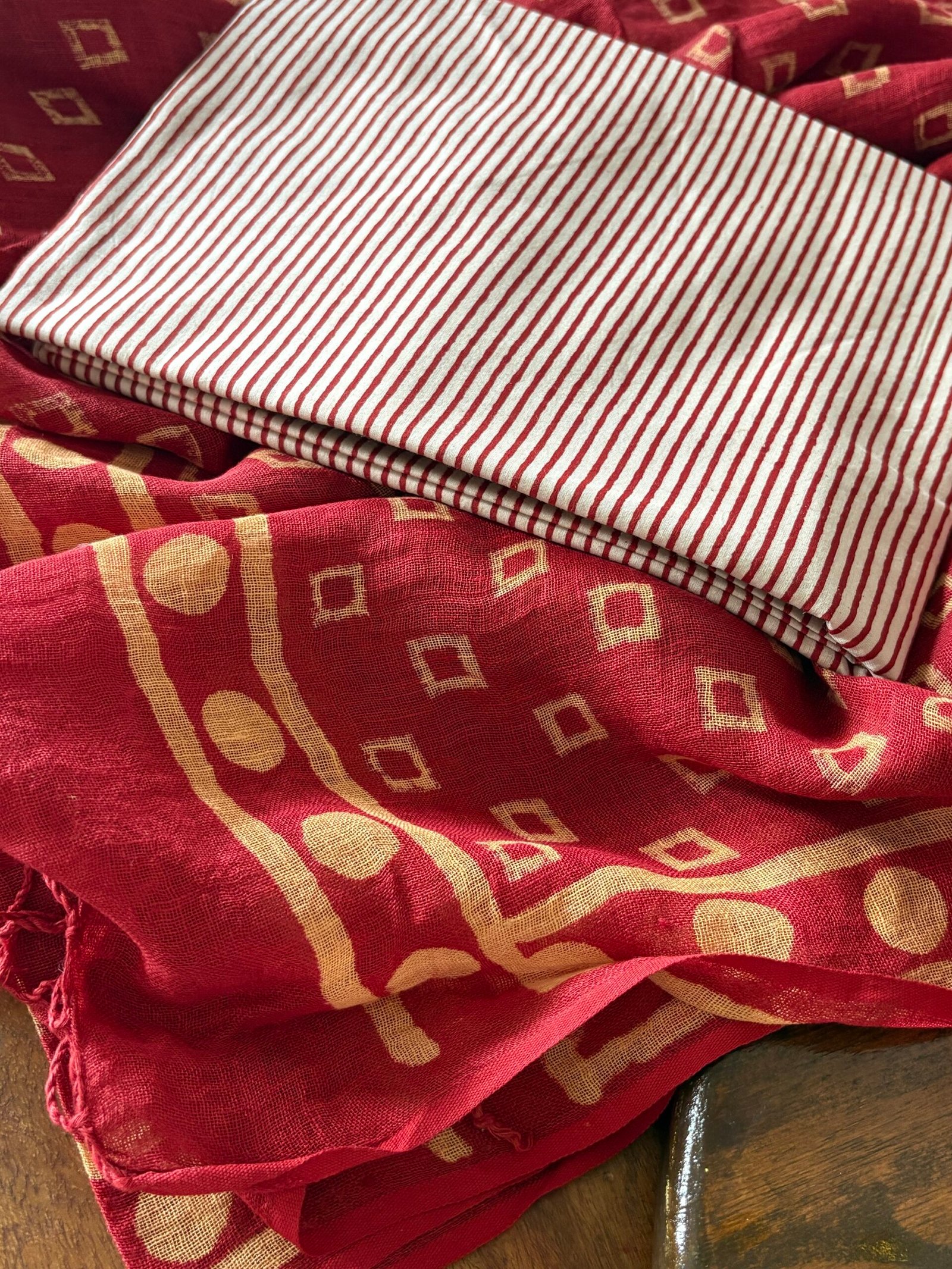 Kalaa : Natural Dye HandBlock Pure Cotton - Pure Linen Kurta Dupatta by Ikhtirah - Image 3