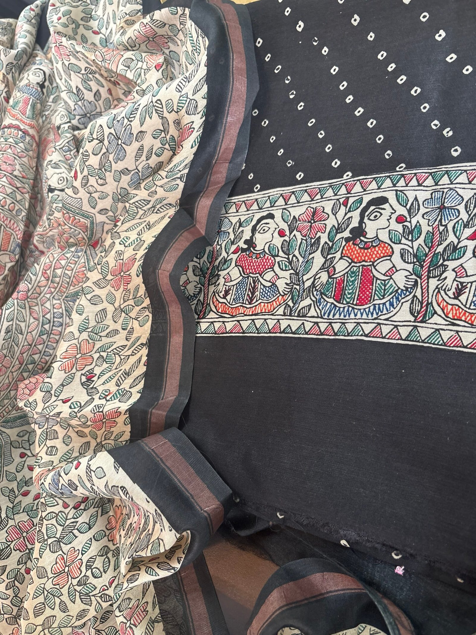 Madhubani Bandhej Pure Maheshwari Silk Printed Unstitched Salwar Suit (Black) - Image 5