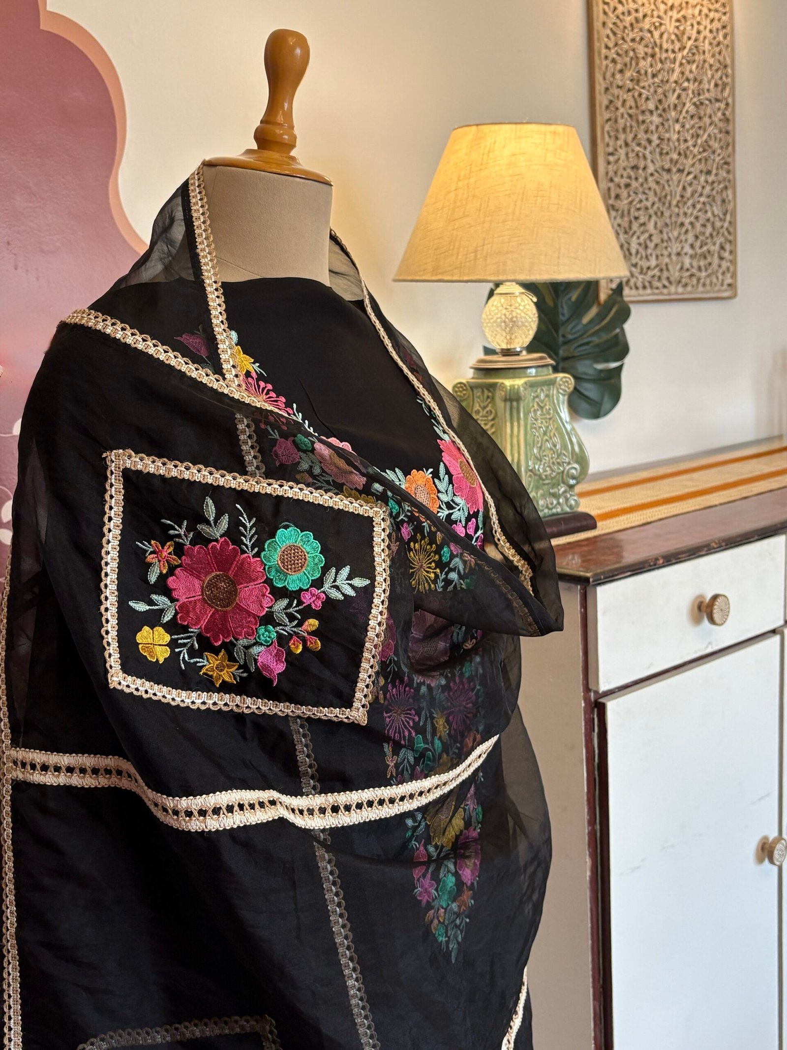 Floral Embroidered Organza Salwar Ikhtirah (Black) - Image 10