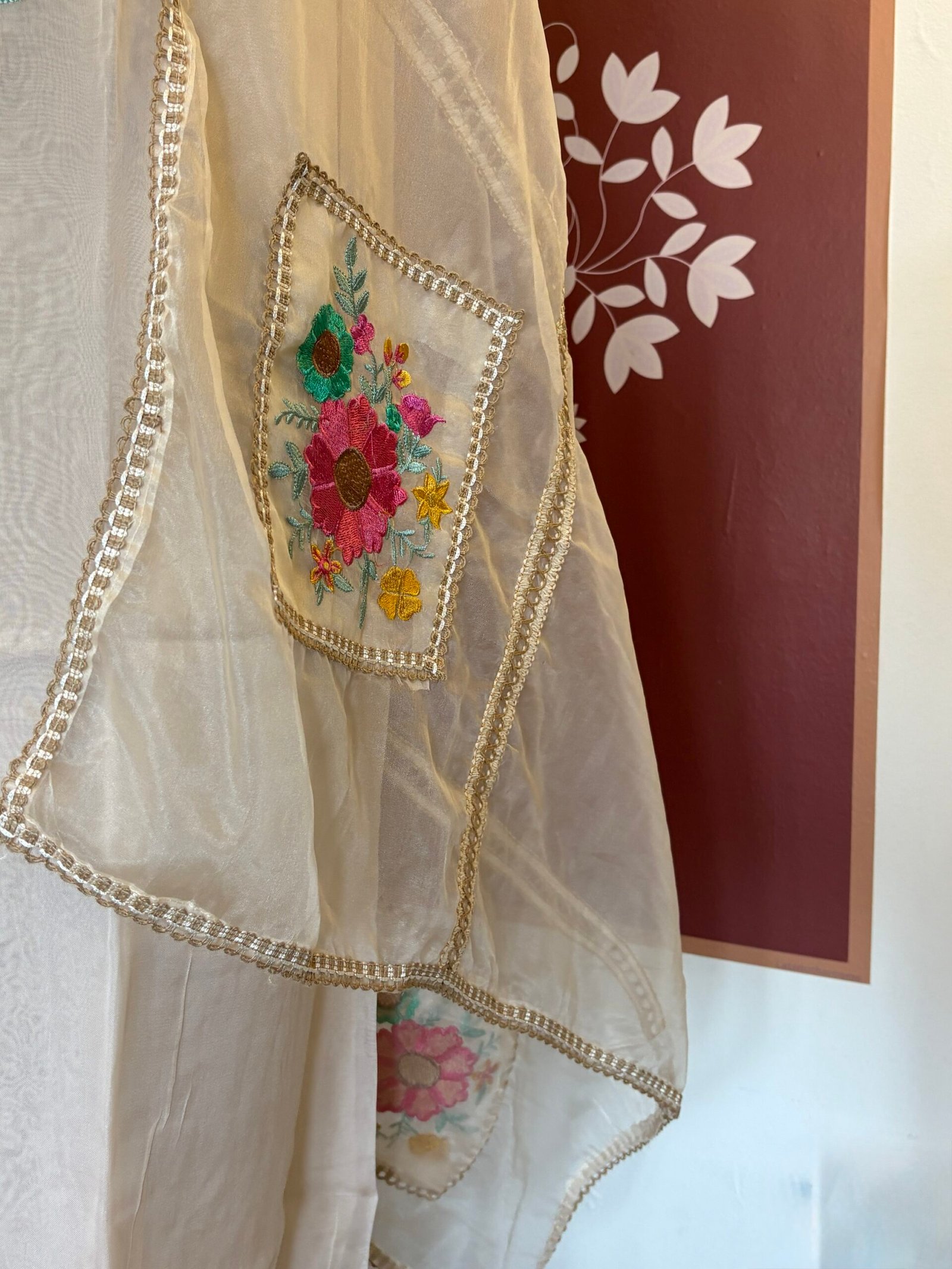 Floral Embroidered Organza Salwar Ikhtirah (Milky White) - Image 2