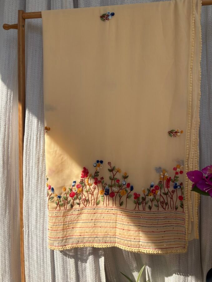 Floral Hand Embroidered Gorgette Saree with Blouse (Pastel Yellow)
