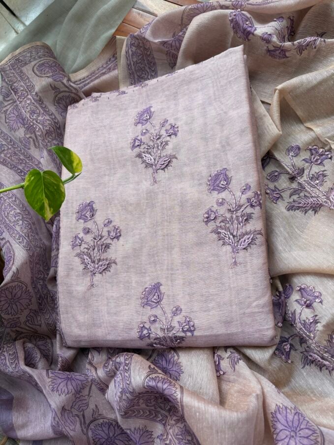 Hand Highlighted Soft Chanderi Cotton Salwars by Ikhtirah (Lavender)